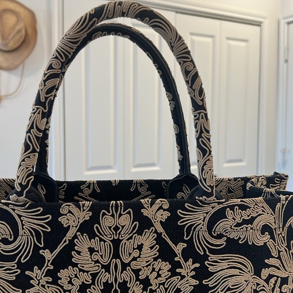 Dior Book Tote L 03C Noir/Beige - Picture 4 of 10